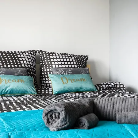 Apartment Centrum-solidarnosci Warsaw